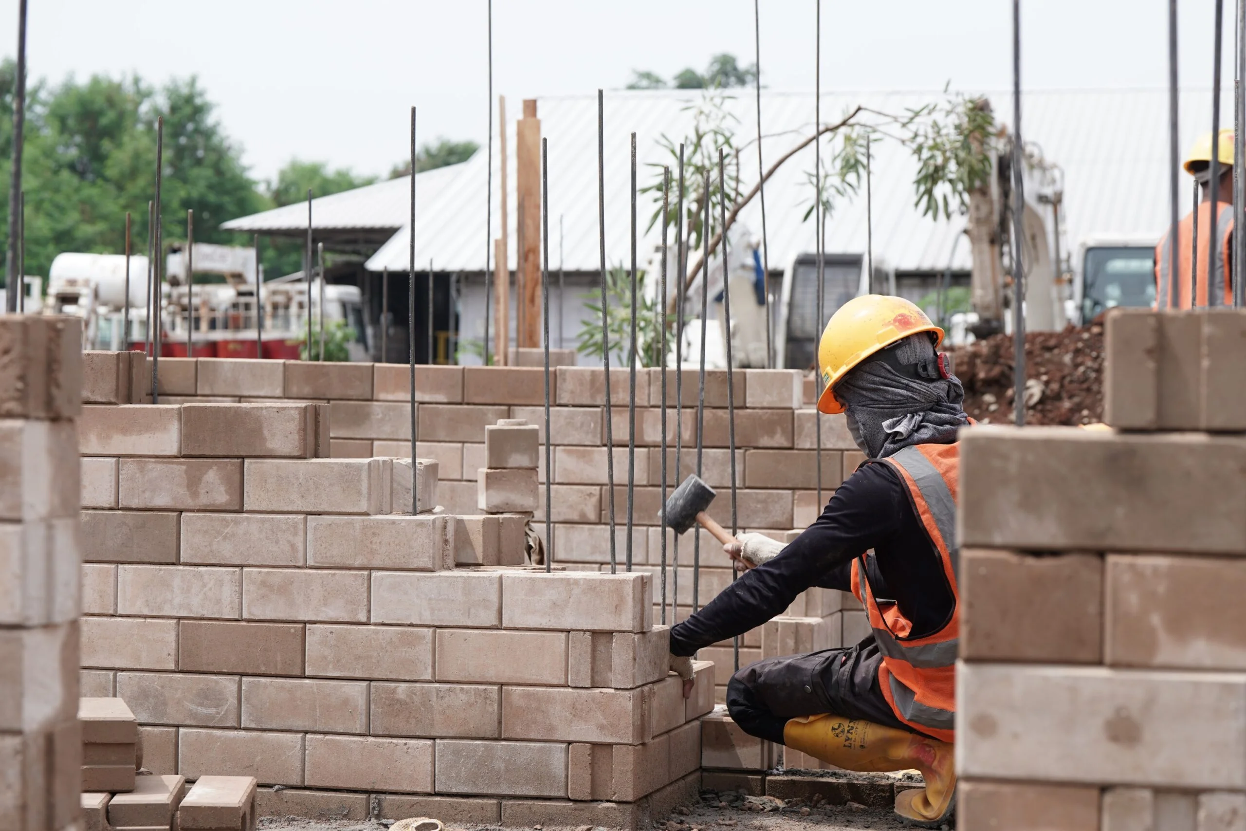 Bata Interlock Presisi SIG, Inovasi Bangunan Rumah Subsidi yang Efisien dan Berkualitas